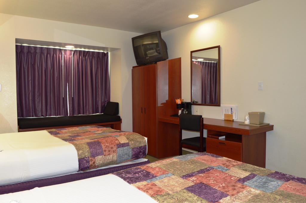 Microtel Inn And Suites By Wyndham Miami Ok Phòng bức ảnh