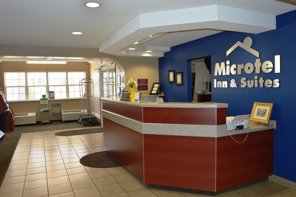Microtel Inn And Suites By Wyndham Miami Ok Ngoại thất bức ảnh