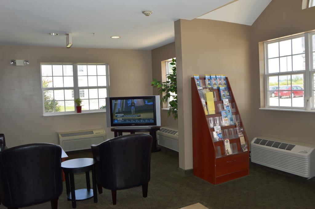 Microtel Inn And Suites By Wyndham Miami Ok Ngoại thất bức ảnh